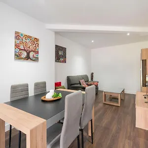 basetxea-apartment-by-people-rentals.bilbaohotelsspain.com/